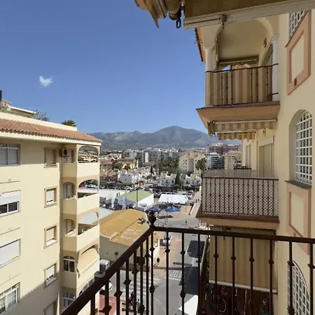 Feria Diana Apartment *